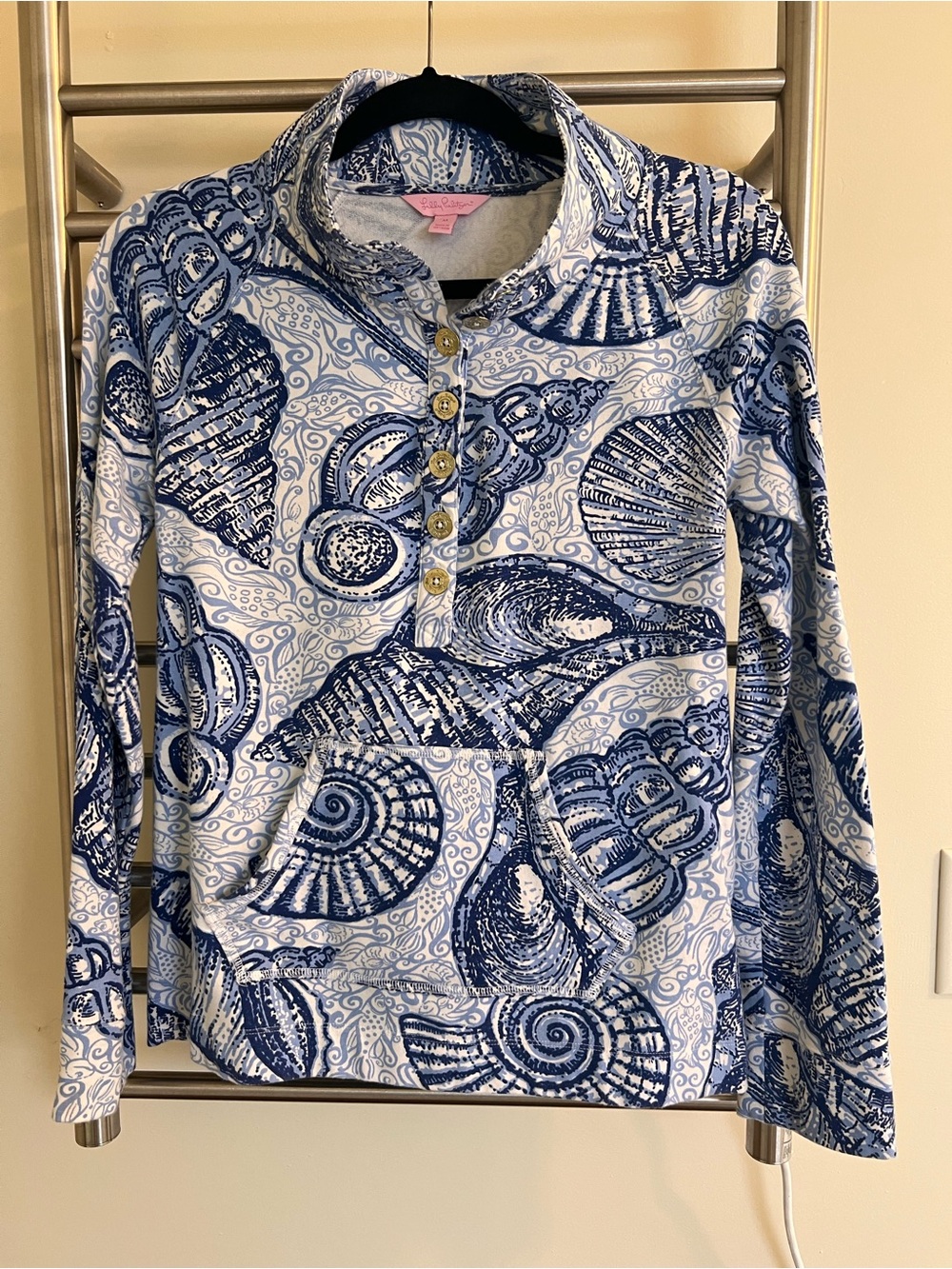 Lilly Pulitzer Captain Popover Medium Stuffed Shells Blue Peri UPF 50+ EUC